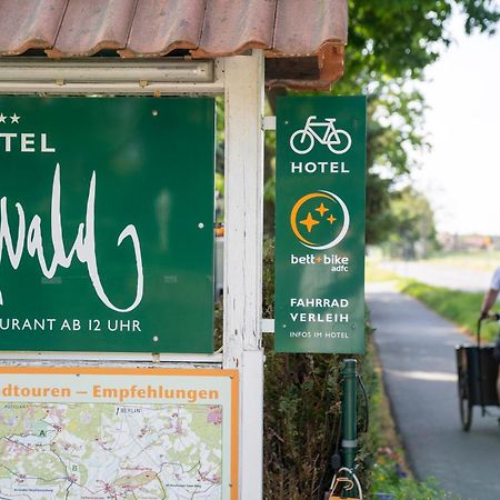 Hotel Am Wald B&B ミッヒェルドルフ エクステリア 写真